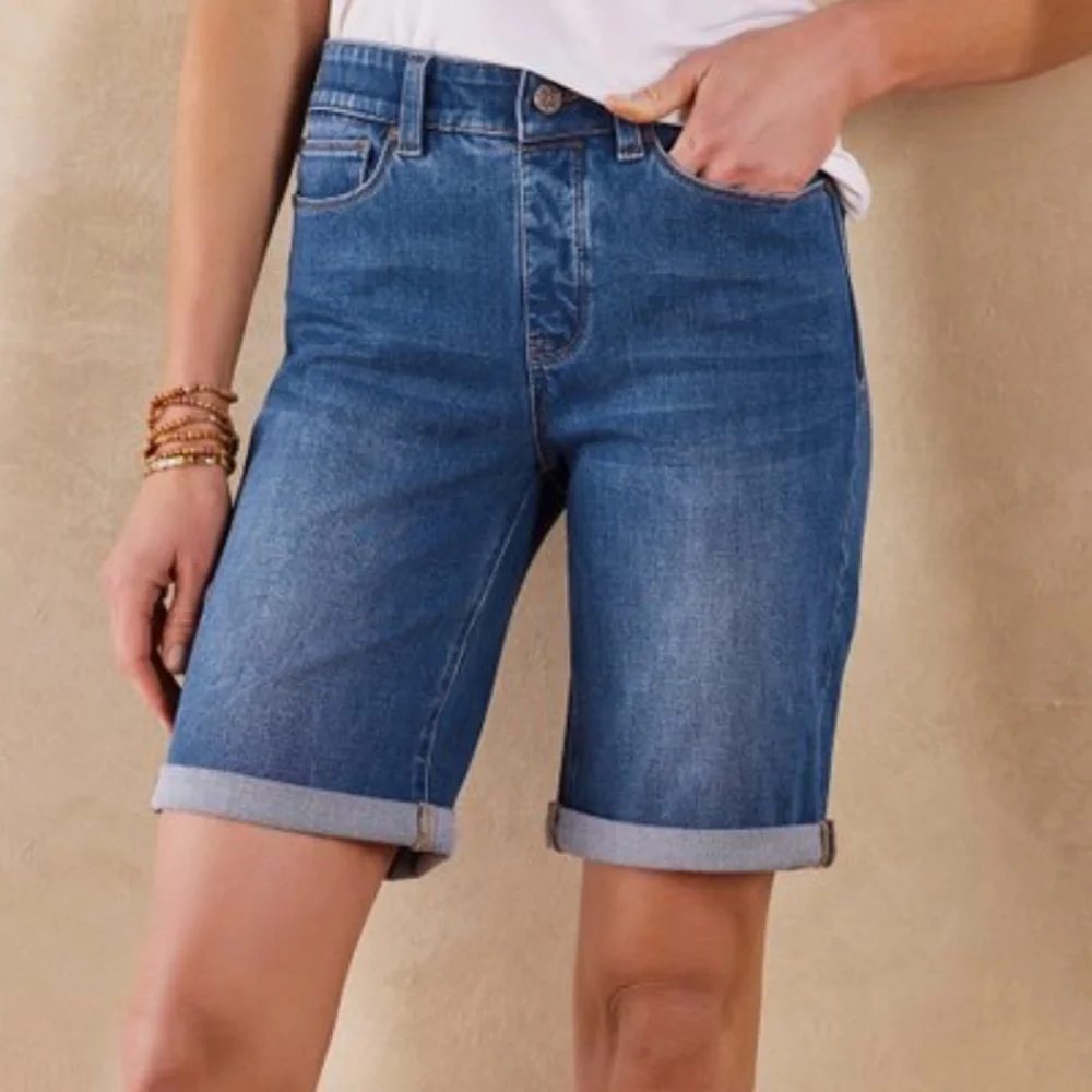 24. Soft Surroundings The Ultimate Denim Pull On Relaxed Shorts in Kinley Wash